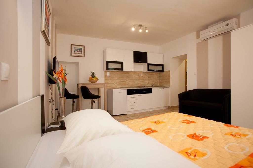 Central Luxury Rooms Izidor Split Chambre photo